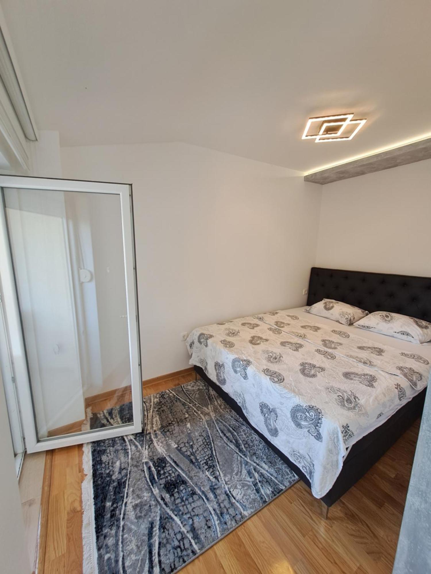 Apartman Podgorica Stara Varos Vlado Екстер'єр фото